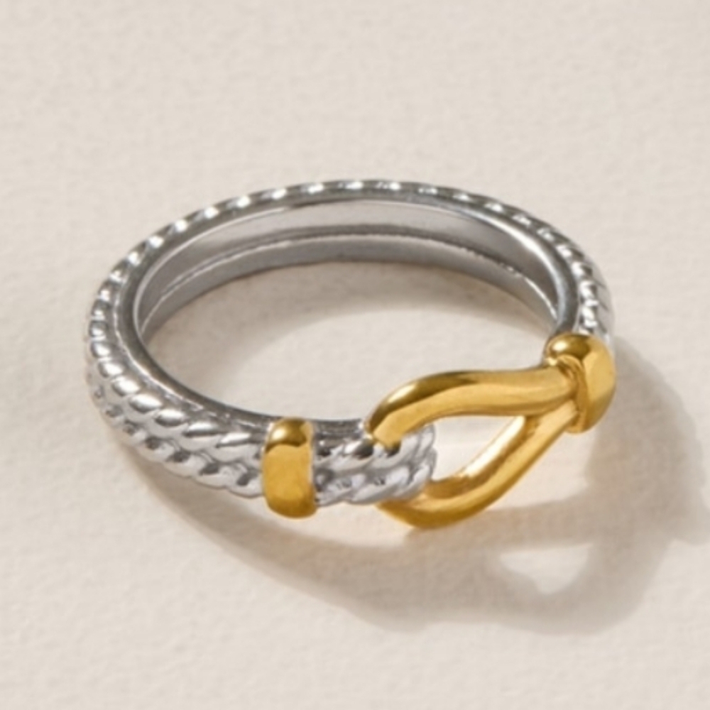 Francesca's Two-Tone Buckle Stainless Steel Ring - Silver & Gold Tone Size 6